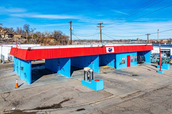 Big Jim's Car Wash On 621 S Main(6)