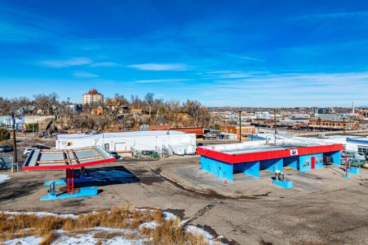 Big Jim's Car Wash On 621 S Main(9)