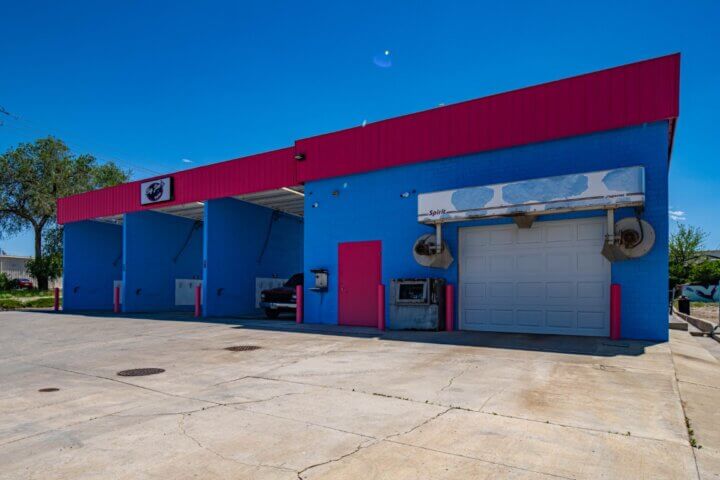 Big Jim's Wash At 1540 Sante Fe 19 (medium)