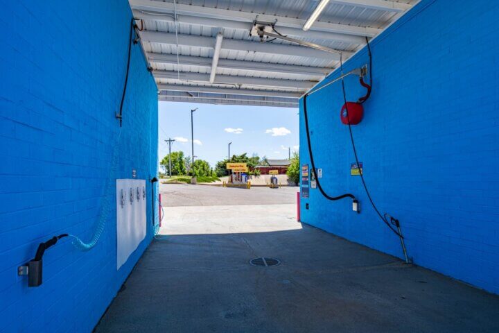 Big Jim's Wash At 1540 Sante Fe 21 (medium)