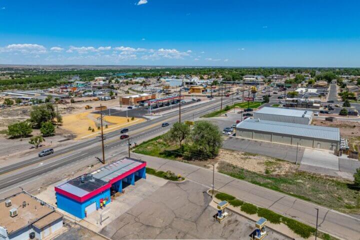 Big Jim's Wash At 1540 Sante Fe 29 (medium)