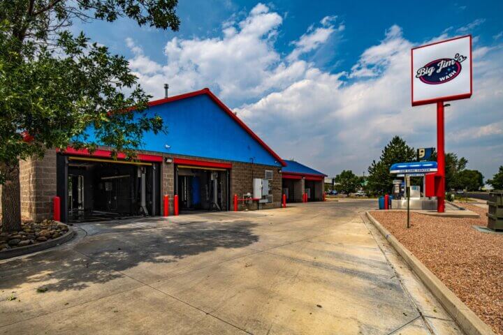 Big Jim's Wash On Camden Blvd 13