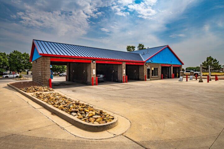 Big Jim's Wash On Camden Blvd 22