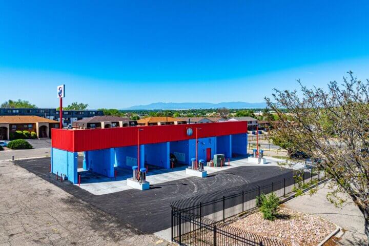 Big Jim's Wash On Montebello Rd. 19