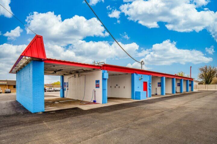 Big Jim's Wash On Prairie Ave. In Denver, Co 22
